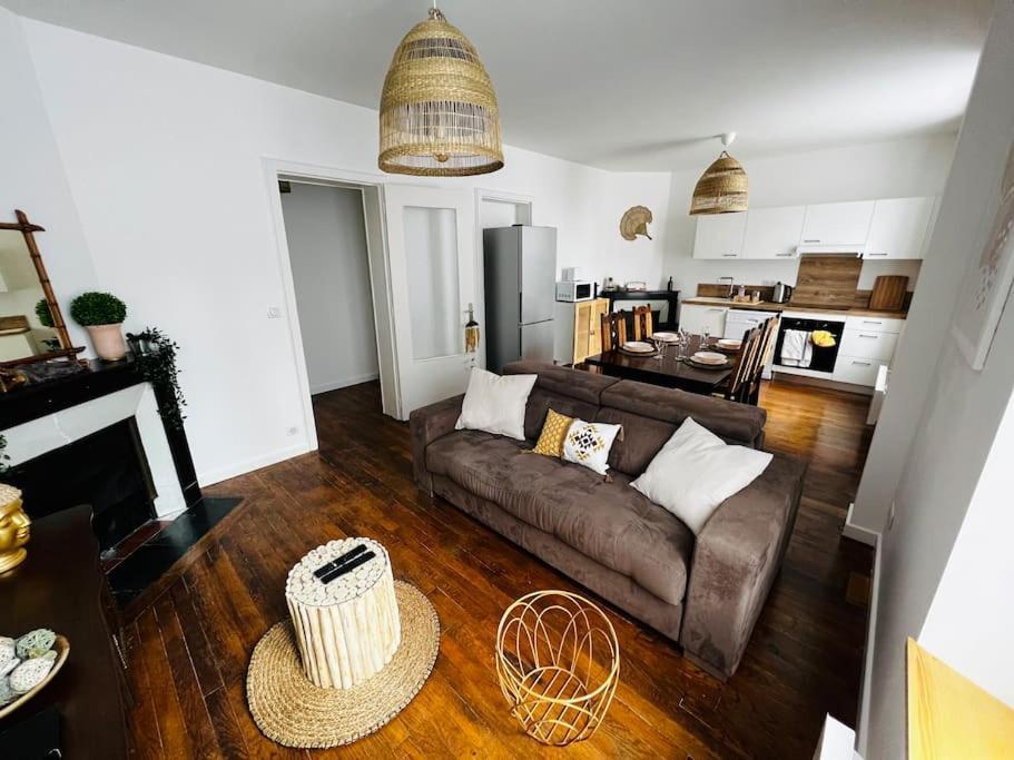 Grand F2 Proche Du Centre Ville. Châlons-en-Champagne Exteriör bild